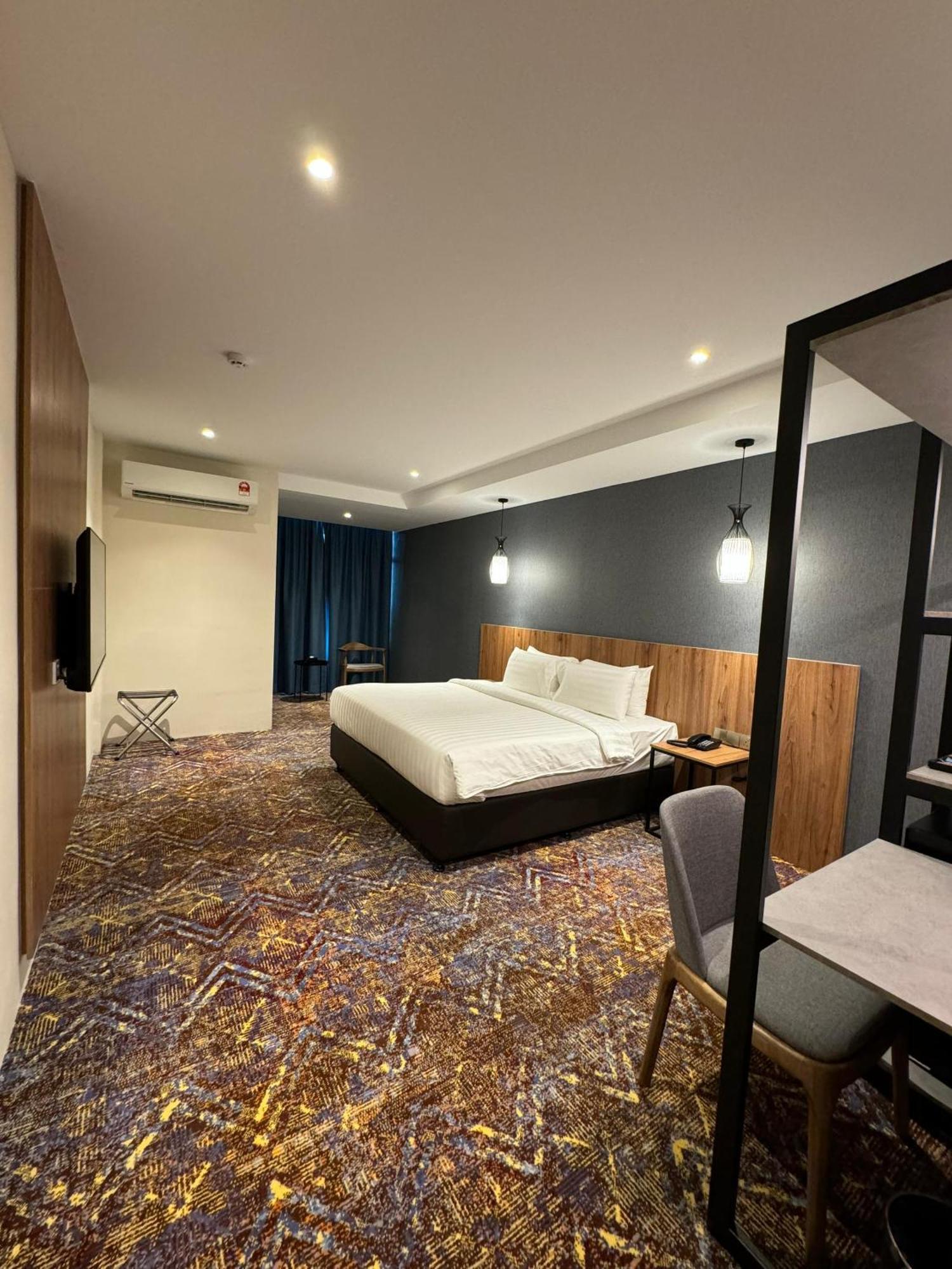 Le'Genda Hotel Kajang Exterior foto