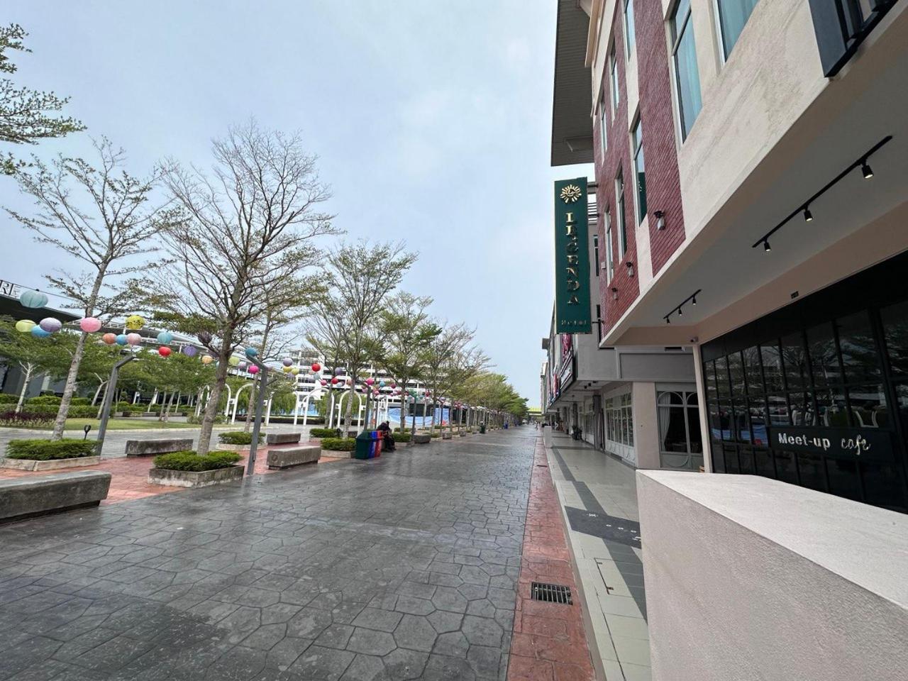 Le'Genda Hotel Kajang Exterior foto